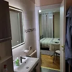 Rufhouse Bed & Breakfast 3*