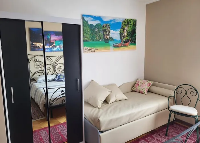 Rufhouse לינה וארוחת בוקר